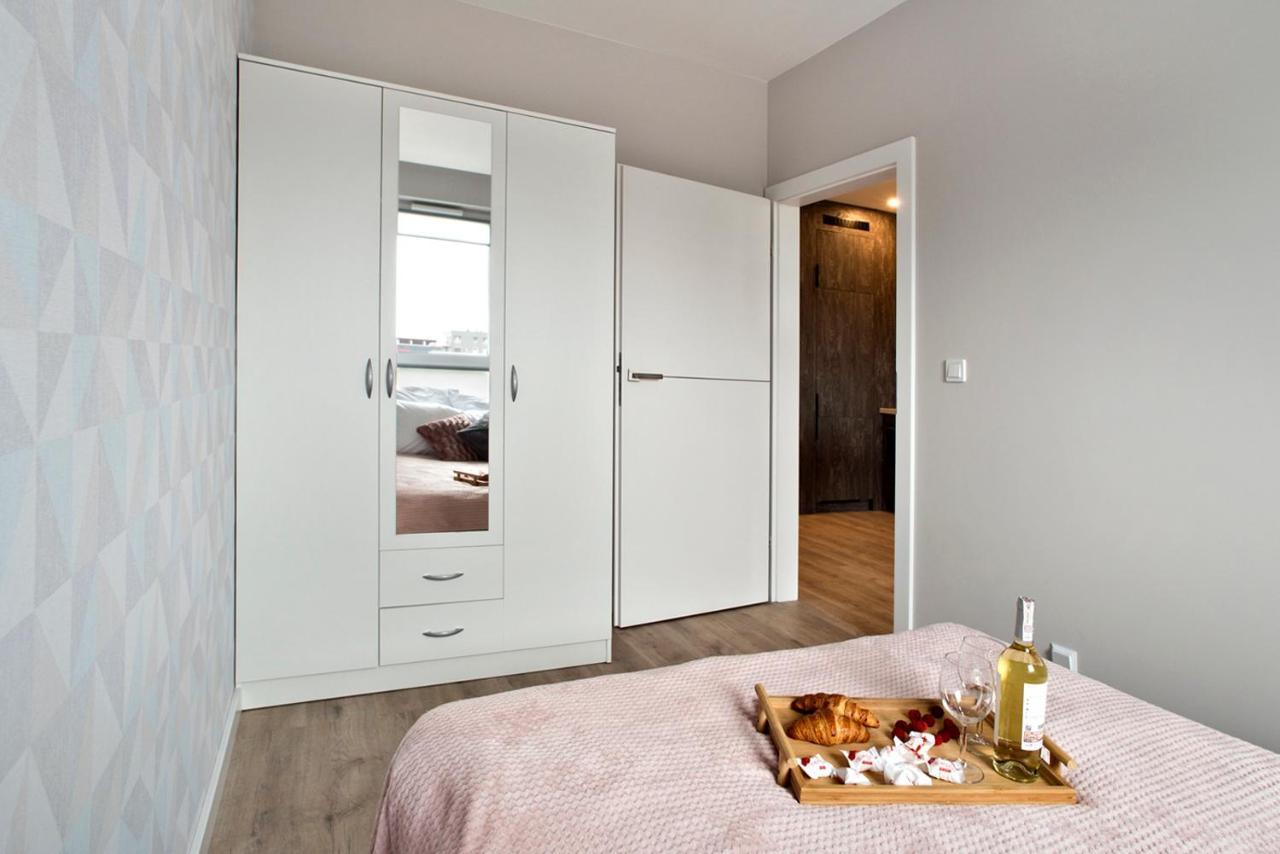 Komputerowa Serviced Apartments By P&O Varsóvia Exterior foto